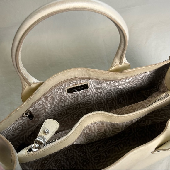 Salvatore Ferragamo Purse - Picture 11 of 14